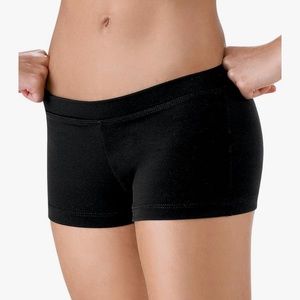 Capezio Girls' Boy Cut Low Rise Short size large